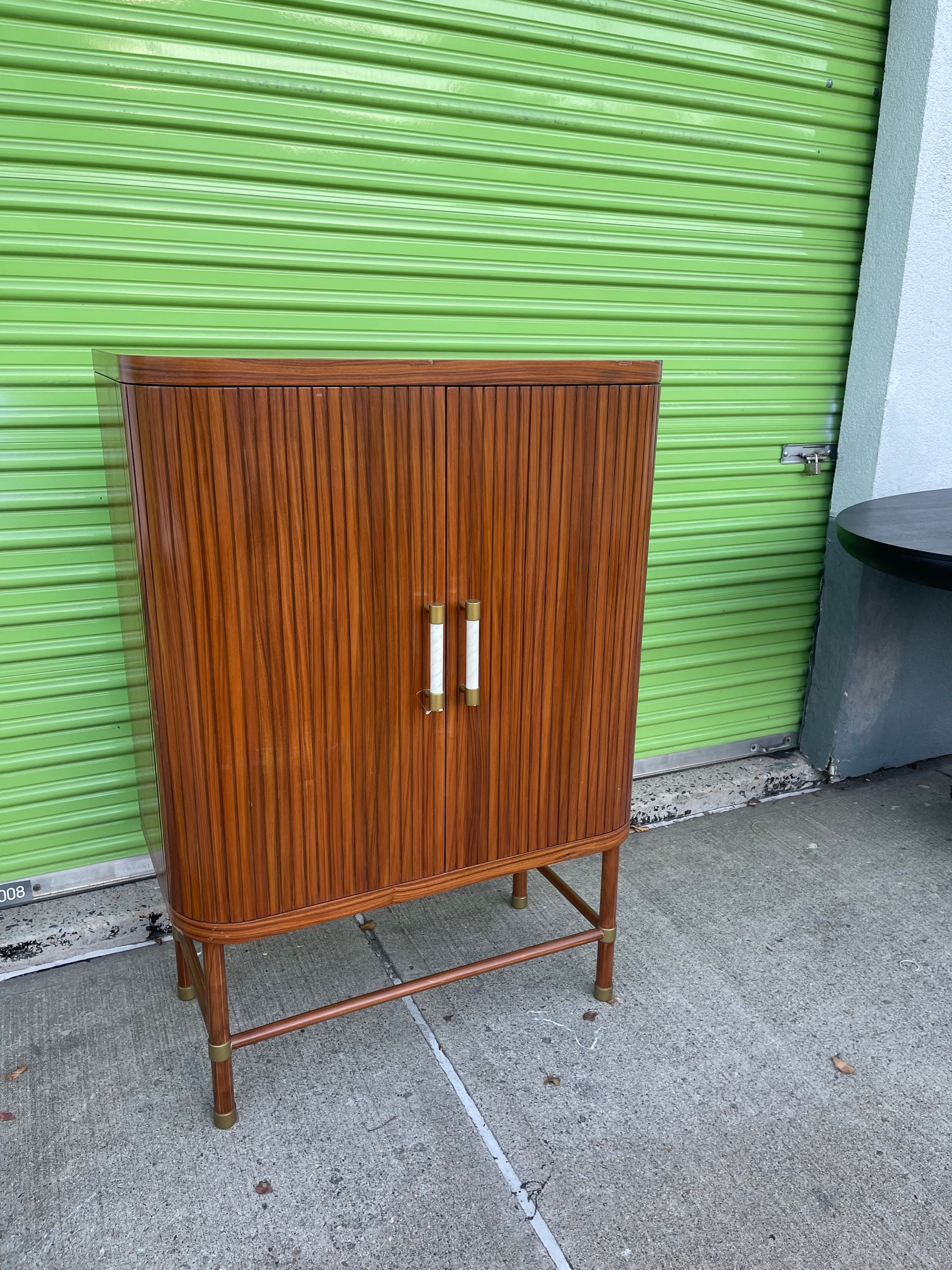 Deluxe Tamboured Bar Cabinet & Console