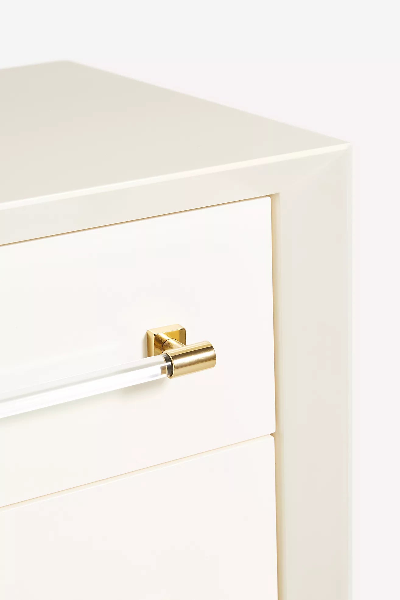 Merriton Cream Lacquered 6-Drawer Dresser