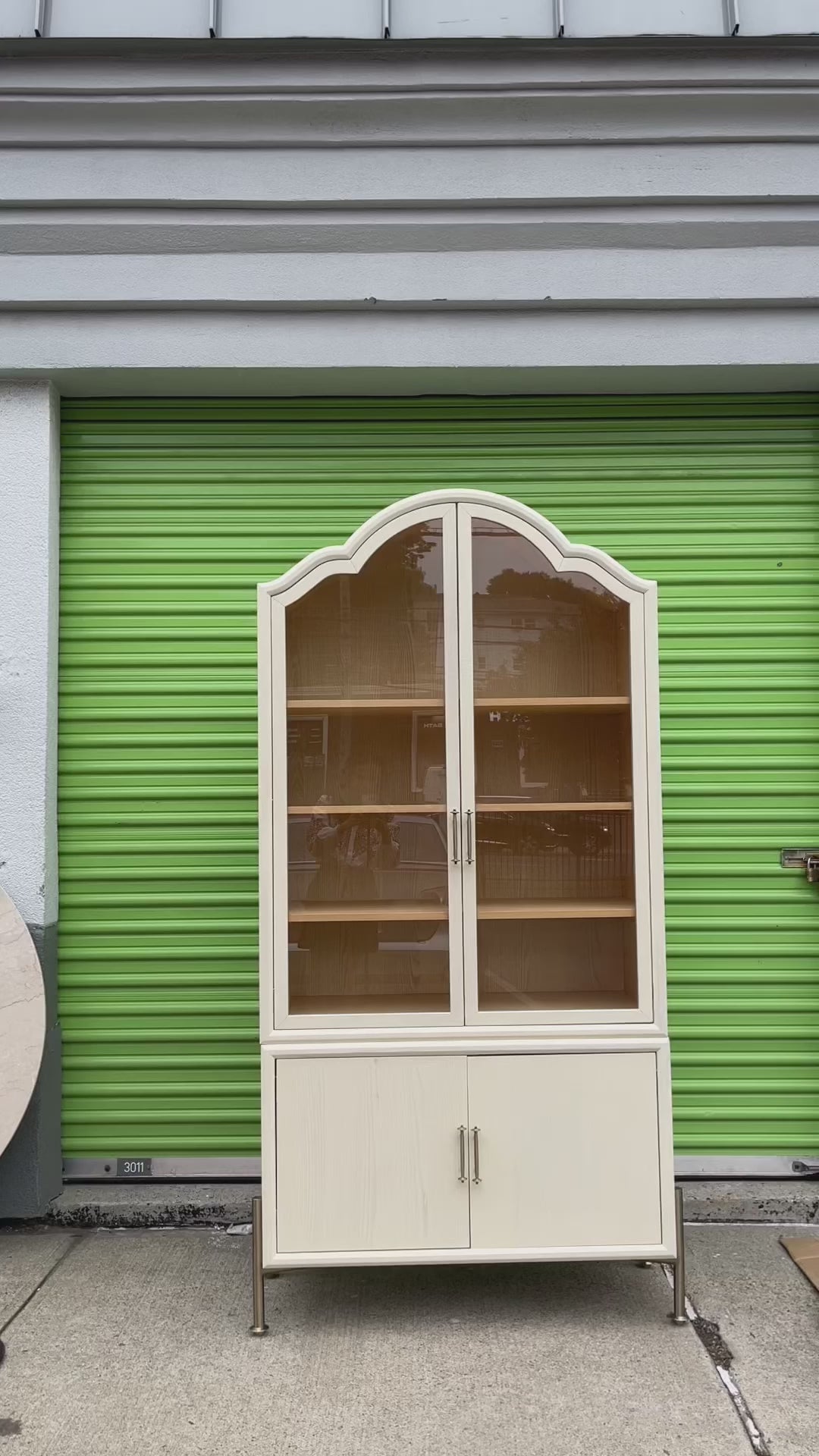 Livia Cabinet Hutch - Thumbnail 3